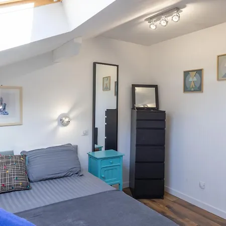 Thekala Apartmán *